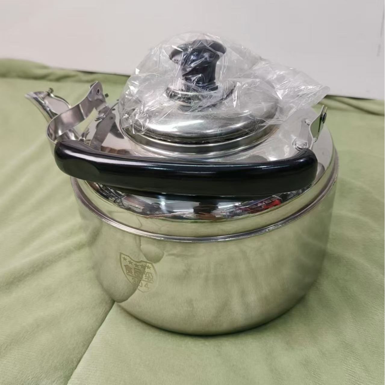 加厚不锈钢烧水壶家用鸣音壶煤气燃气电磁炉煲水壶大容量茶壶汤壶