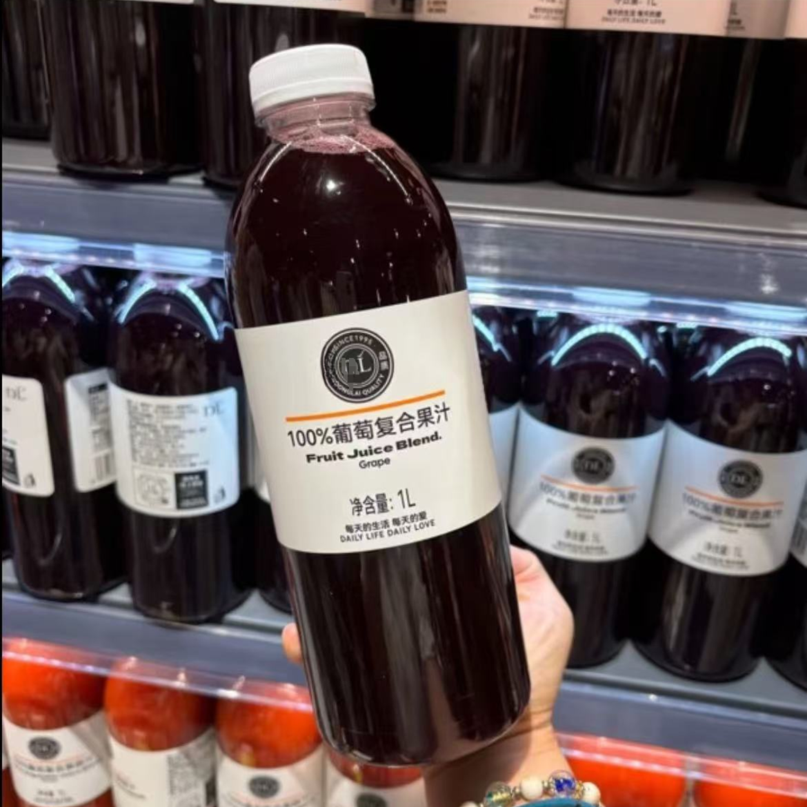 许昌本地代购东来果汁100%复合果汁芒果汁，桃汁，葡萄汁，番茄汁。