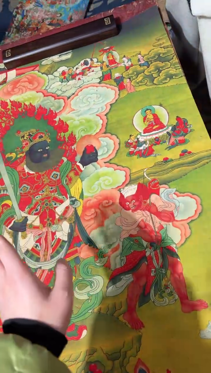 卷轴画龙妹的唐卡tk16