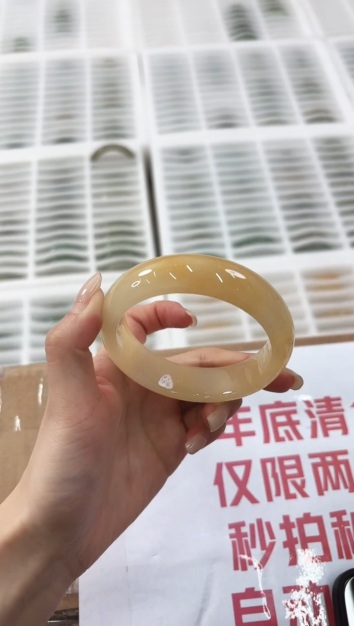 未镶嵌手镯石英质玉71-58HU