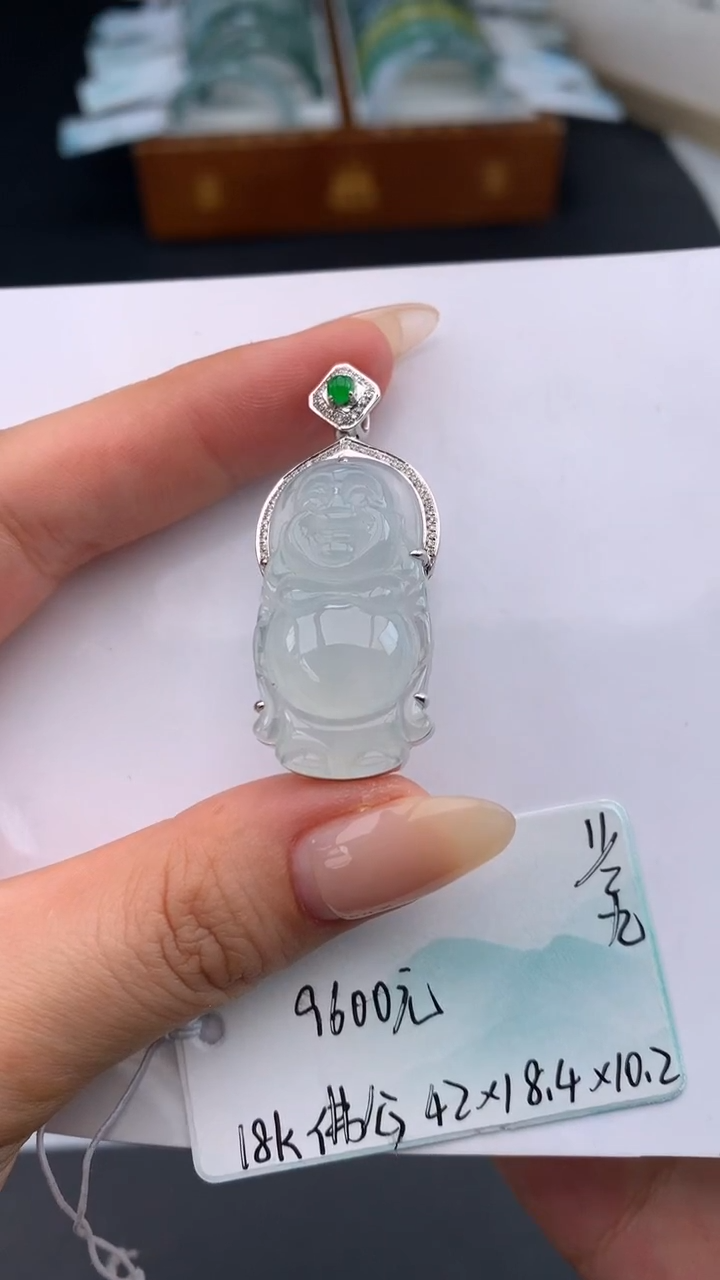 【闪购商品】翡翠颈饰未镶嵌 #情人节#送礼，下单联系客服核对地址~