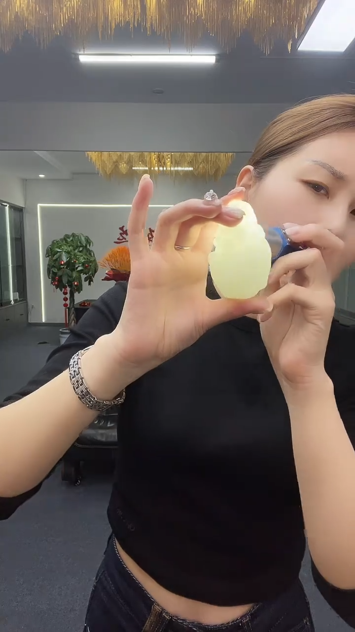 白色财神手把样性发货一件