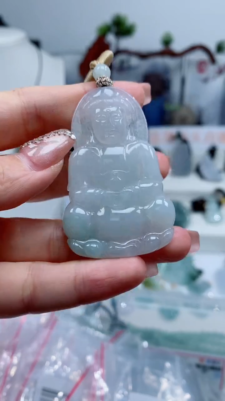 翡翠未镶嵌颈饰吊坠