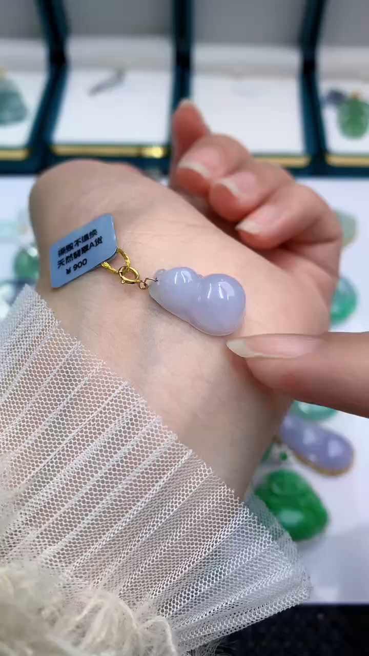 【闪购商品】翡翠颈饰18K金镶嵌            81