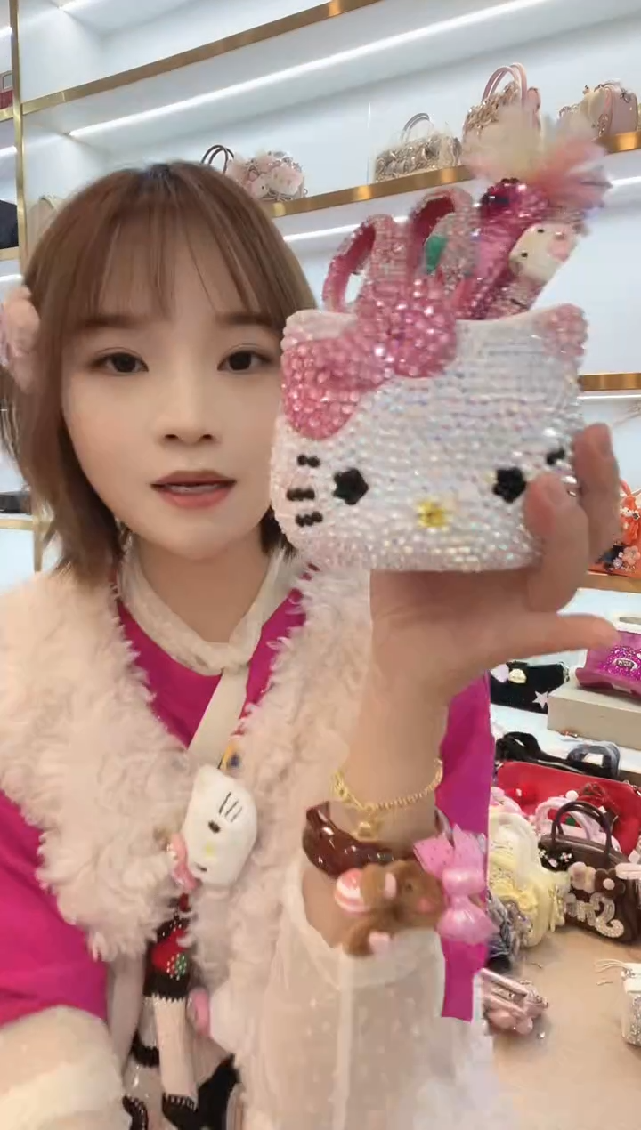 PVC格格家定制女包5898笔筒