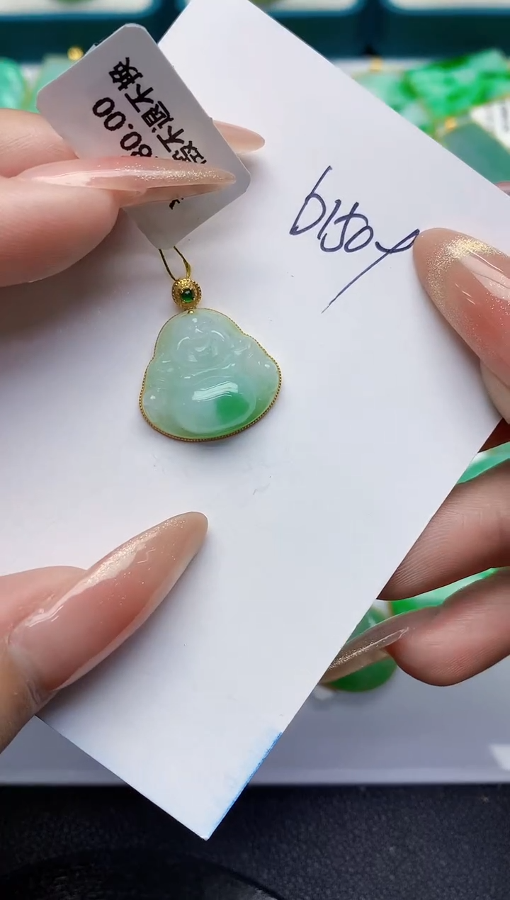 【闪购商品】翡翠颈饰18K金镶嵌000000000