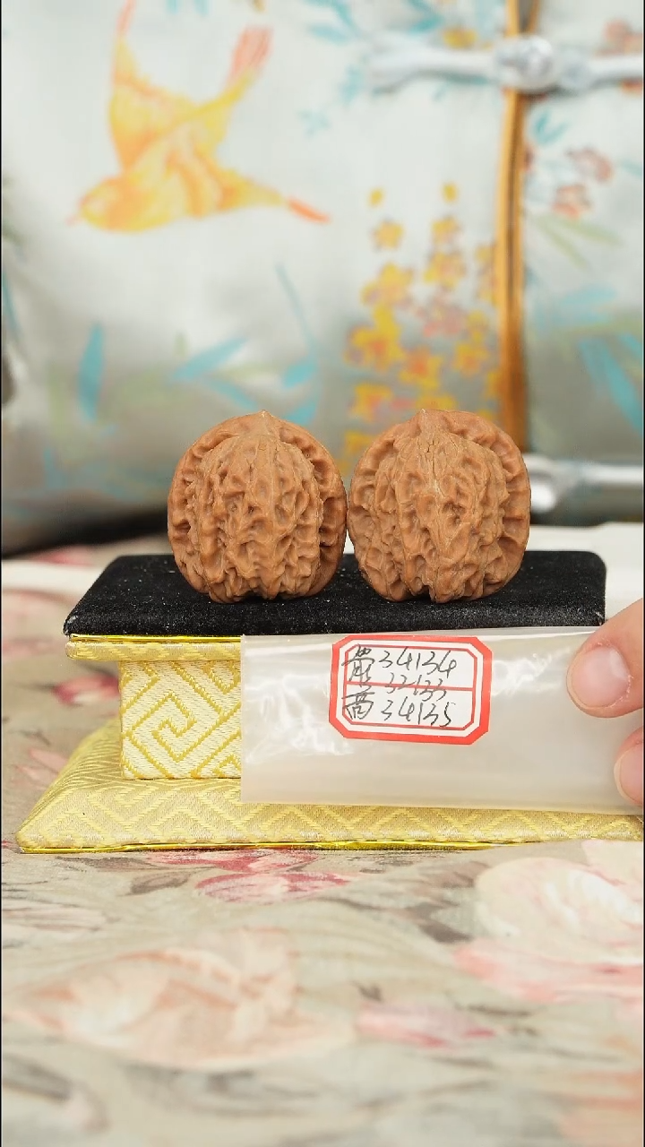 【闪购商品】文玩核桃把件非嫁接北京