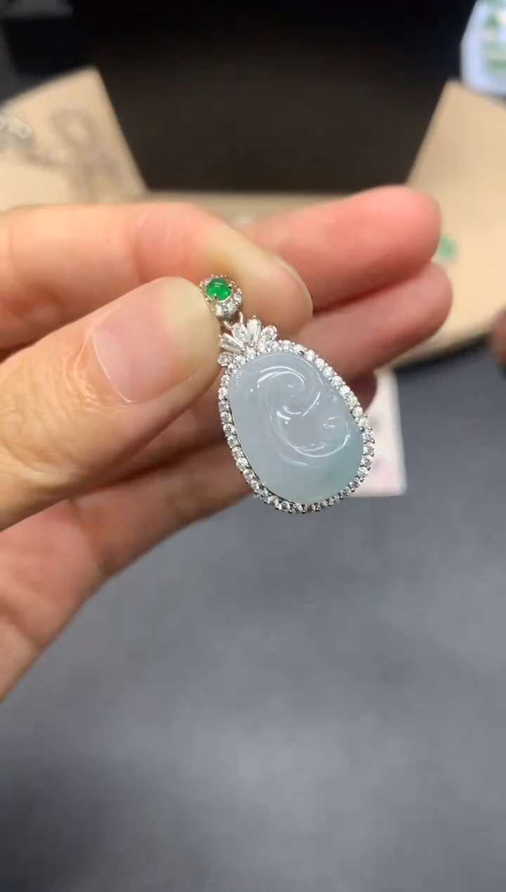 【闪购商品】翡翠吊坠(不含链)银S925镶嵌如意【多样性发其一】
