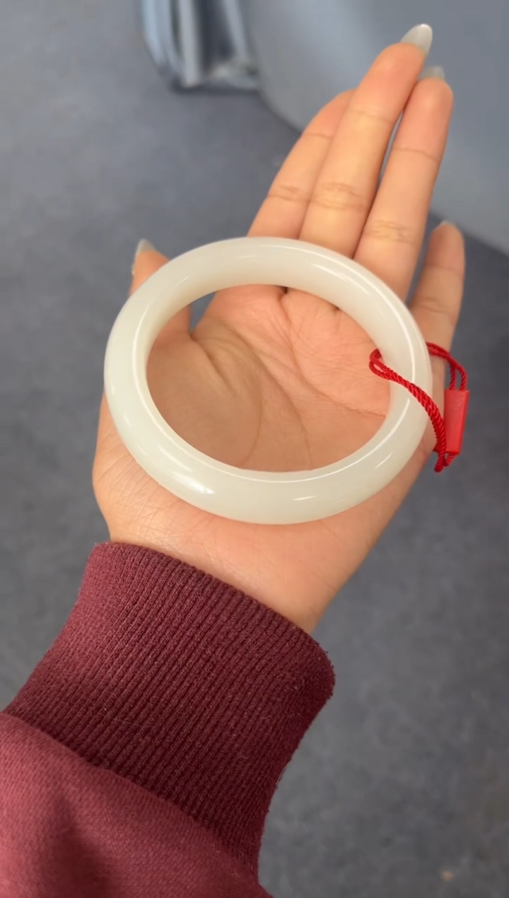 【闪购商品】和田玉手镯未镶嵌手镯