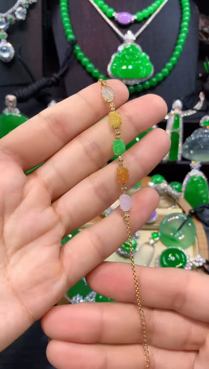 18K金镶嵌手链翡翠手链