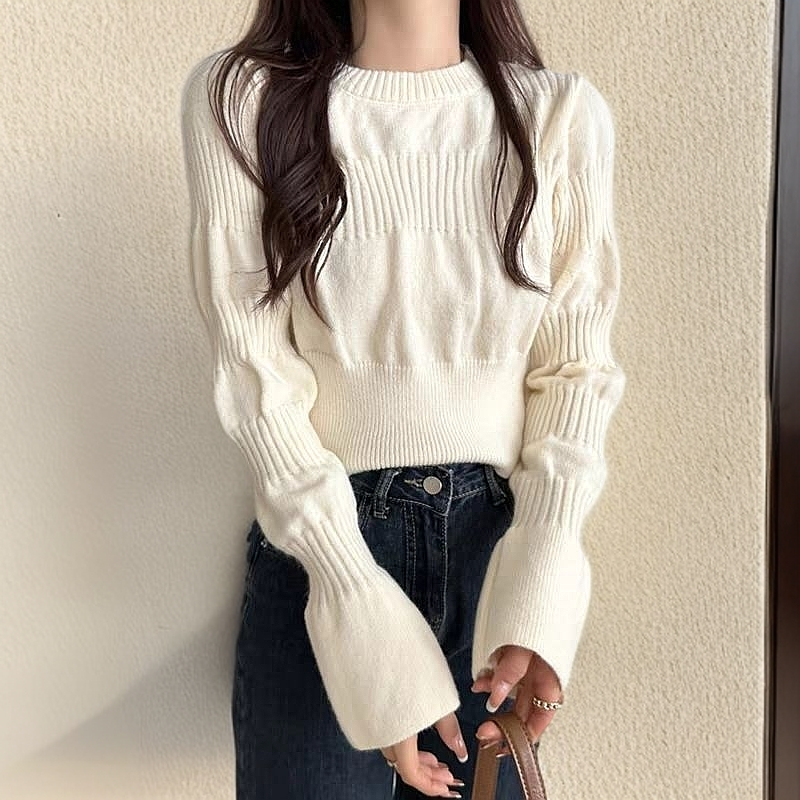 新款女装秋冬季圆领泡泡袖别致针织打底衫花苞袖毛衣内弘智长袖