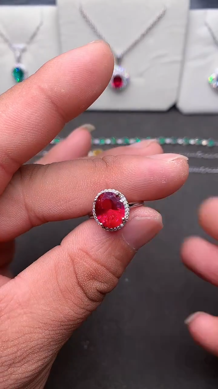 【闪购商品】红宝石戒指银S925镶嵌····