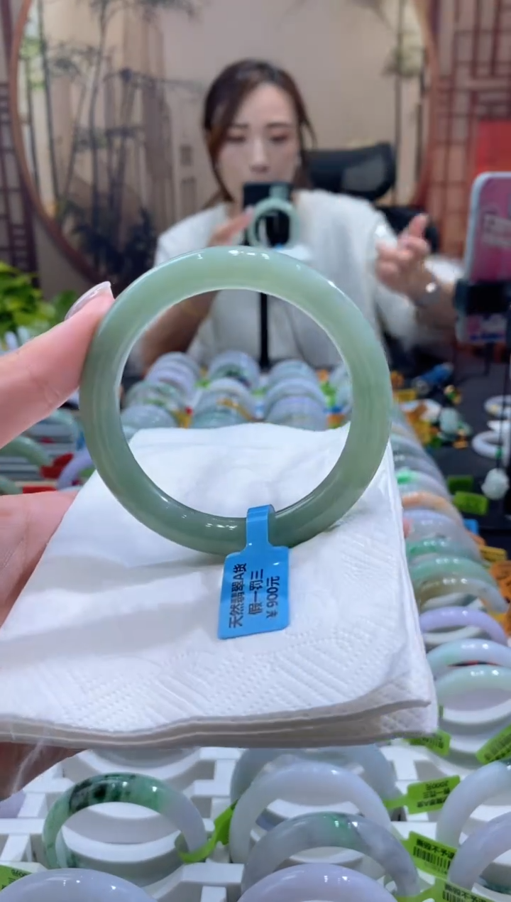 未镶嵌手镯翡翠000070737