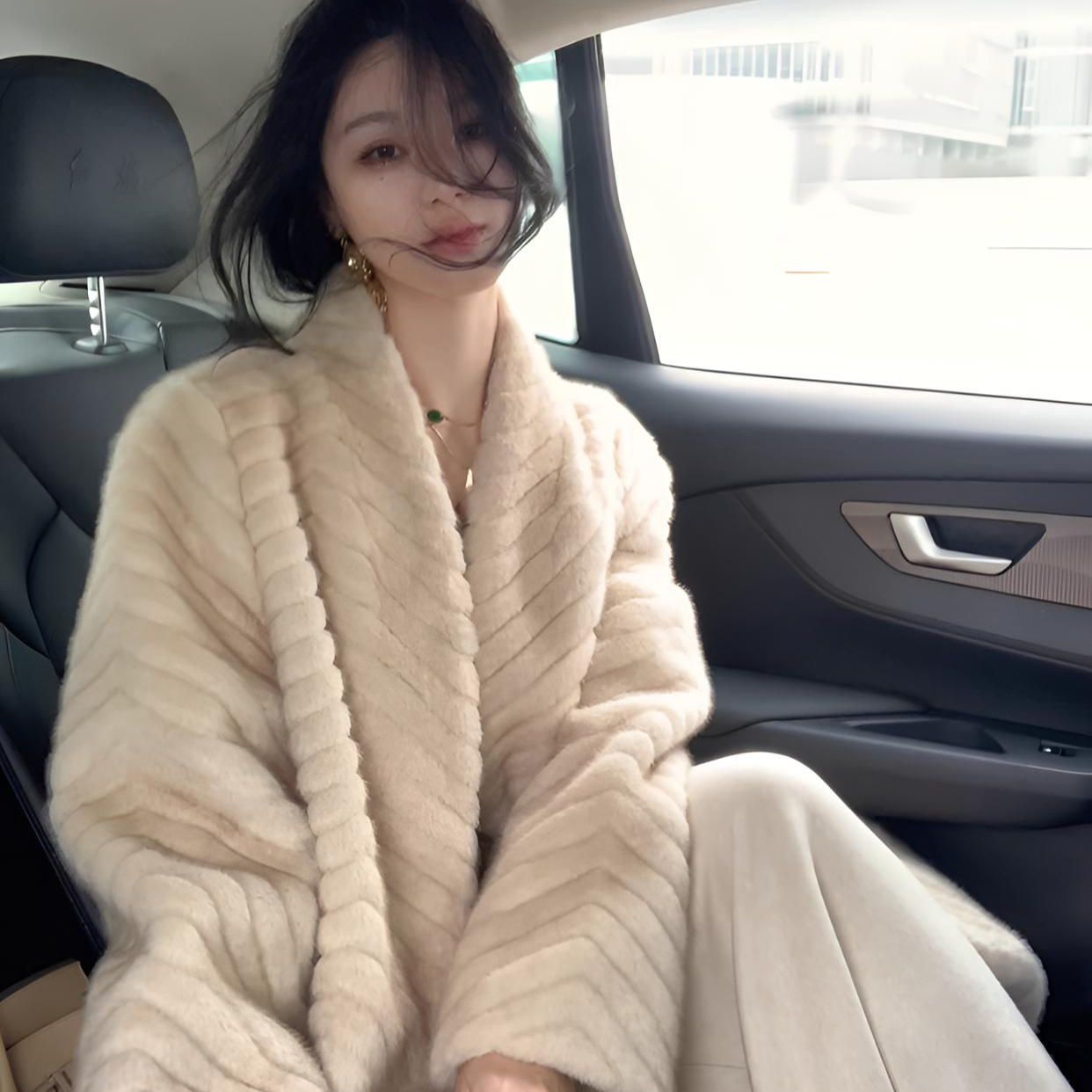 【气质款】W纹简约高级感人字纹皮衣女外套气质名媛女秋冬季新款