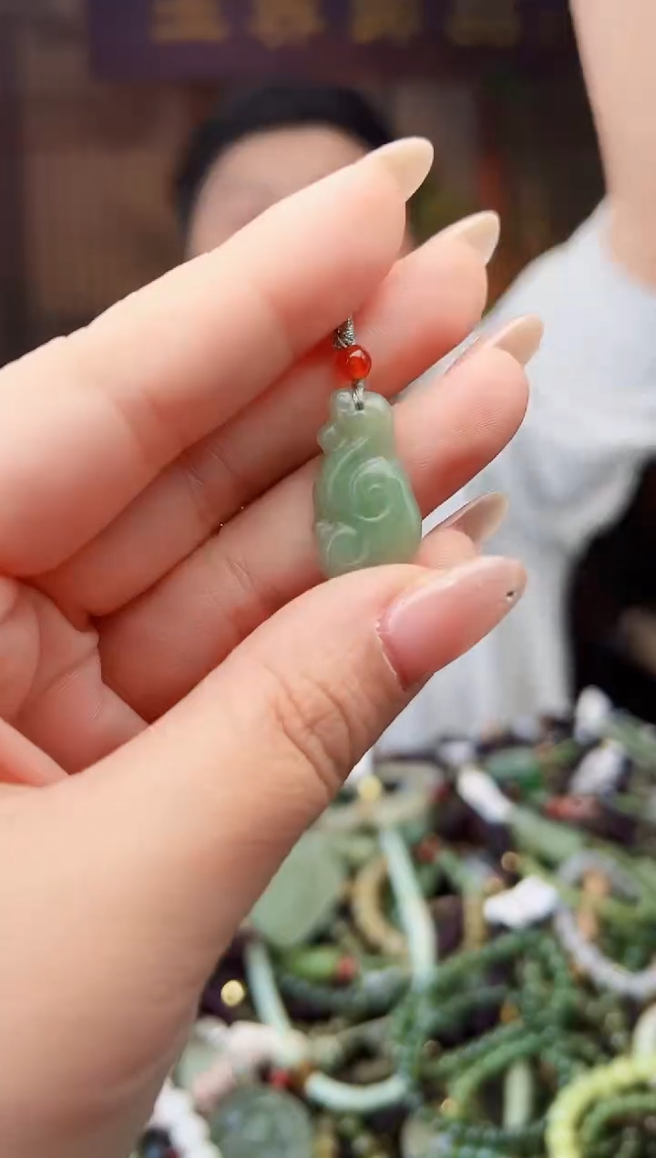 颈饰未镶嵌和田玉多样性发货拍一发一