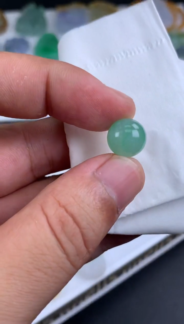 【闪购商品】定制翡翠未镶嵌翡翠