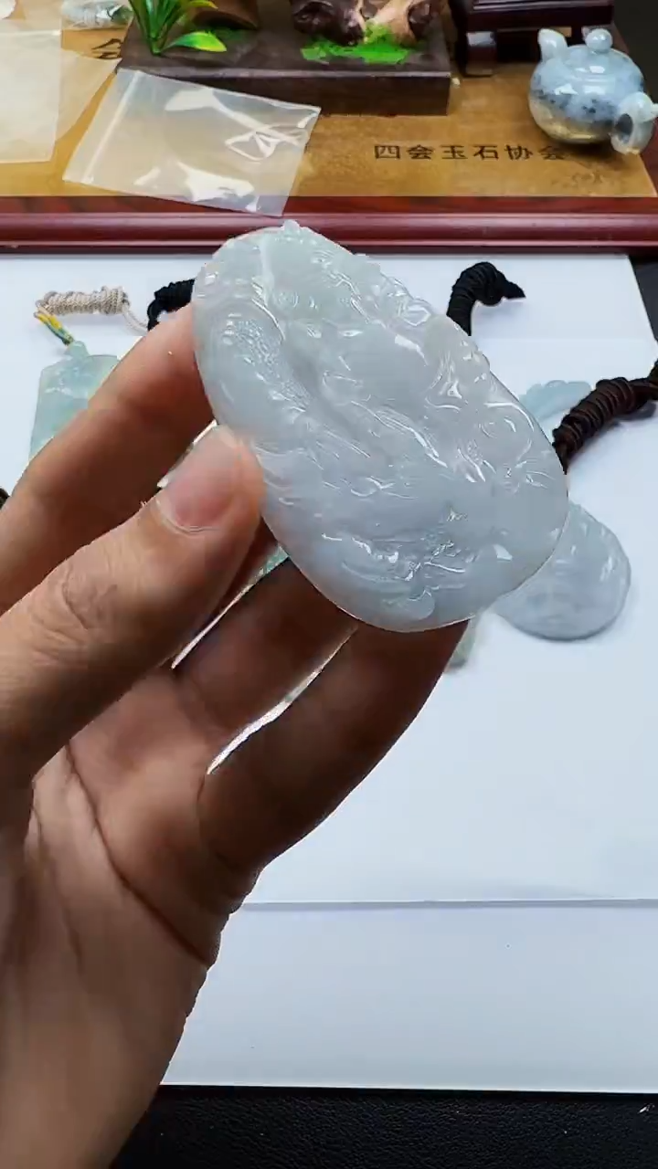 吊坠(不含链)未镶嵌翡翠1