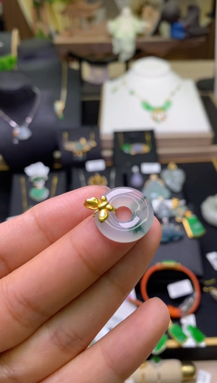 【闪购商品】翡翠颈饰18K金镶嵌净货16121