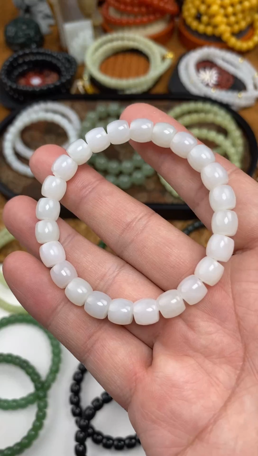 颈饰未镶嵌和田玉手串