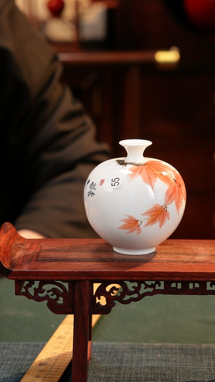 【闪购商品】摆件釉下五彩纯手工手绘原创瓷器