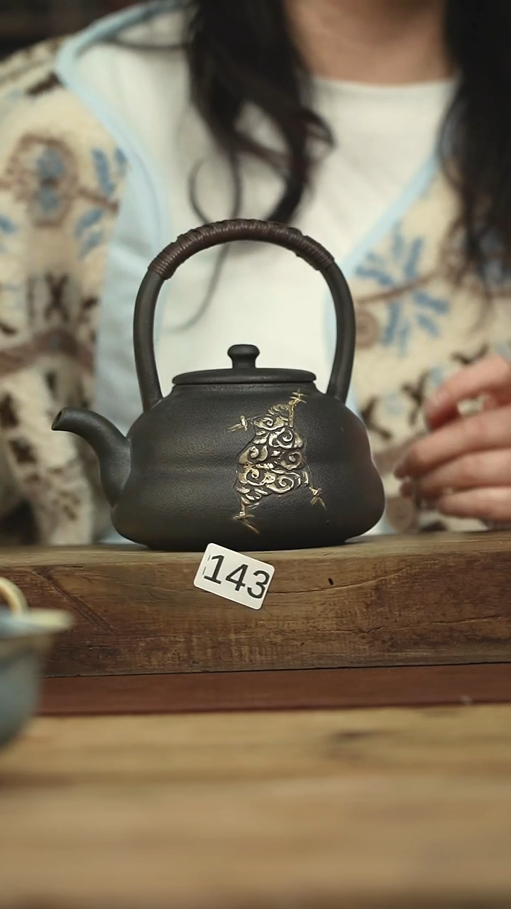 设计师手作款煮茶壶