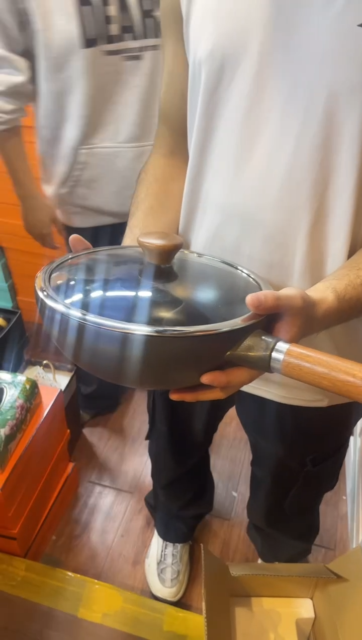 杯鸿辉家品牌瓷器，京东包邮！