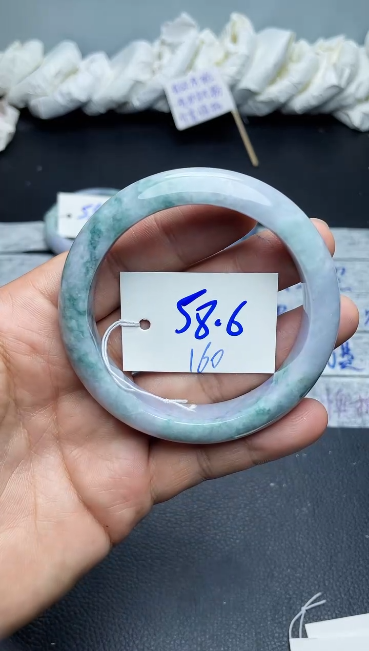 未镶嵌手镯翡翠160