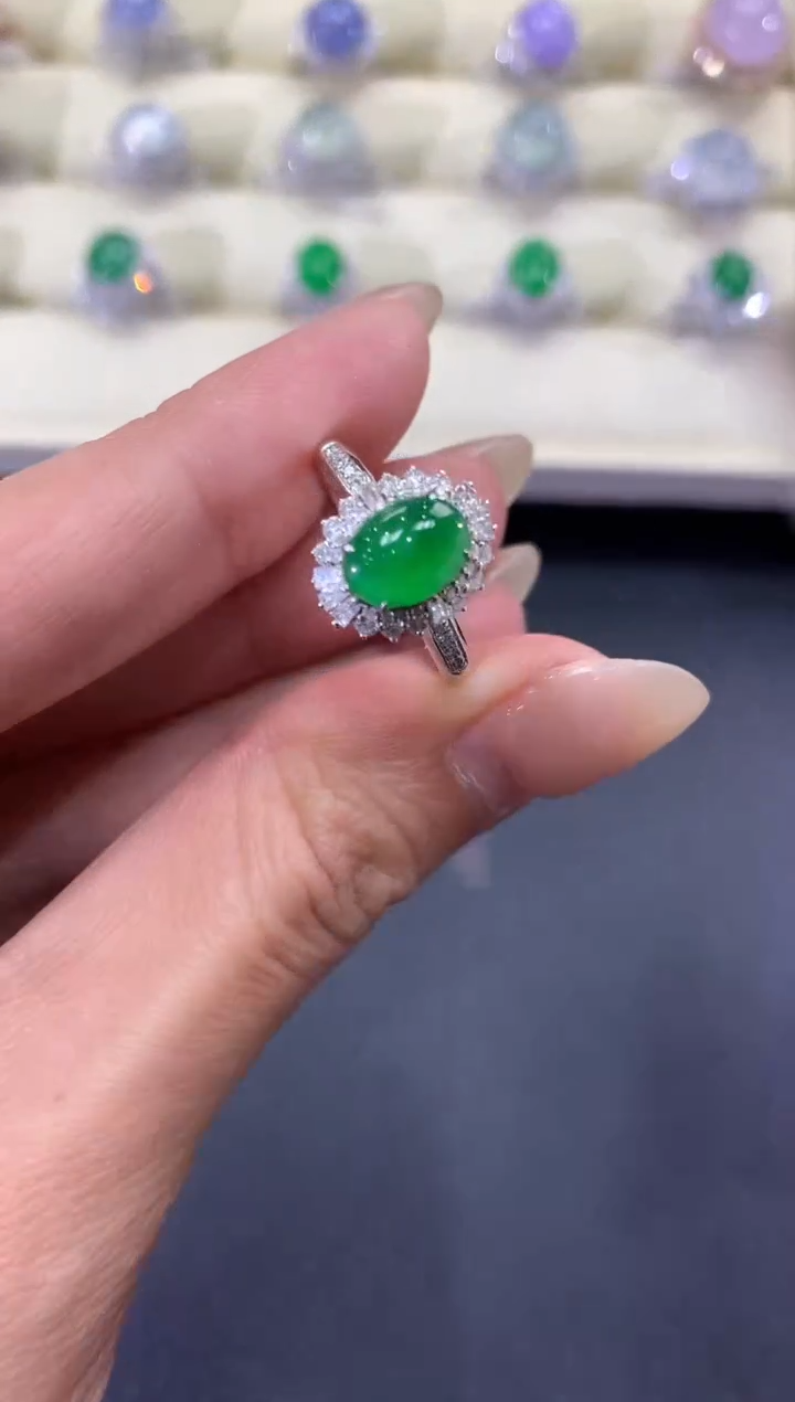 【闪购商品】翡翠戒指18K金镶嵌a102       