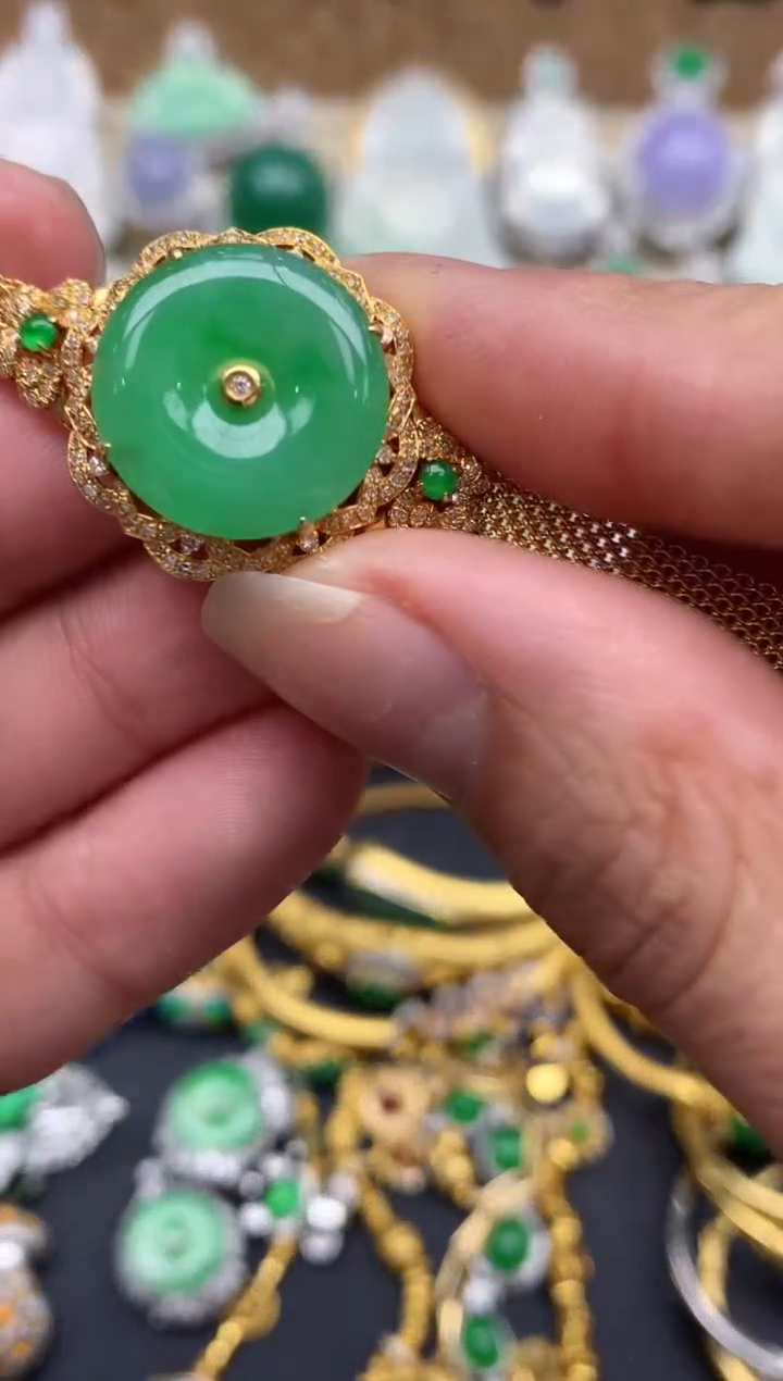 【闪购商品】翡翠手串18K金镶嵌522-中国好珍宝