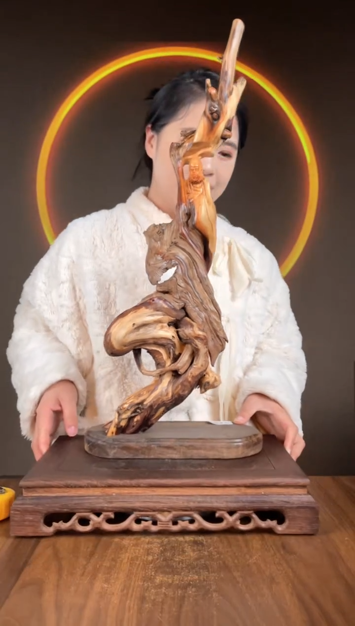 【闪购商品】柏木（崖柏）手工摆件,先抢先得!266