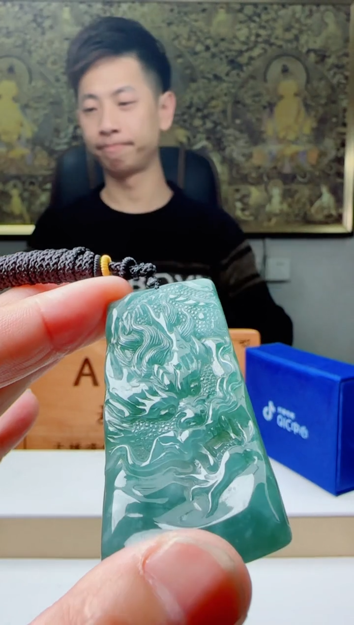 【闪购商品】翡翠颈饰未镶嵌111111111