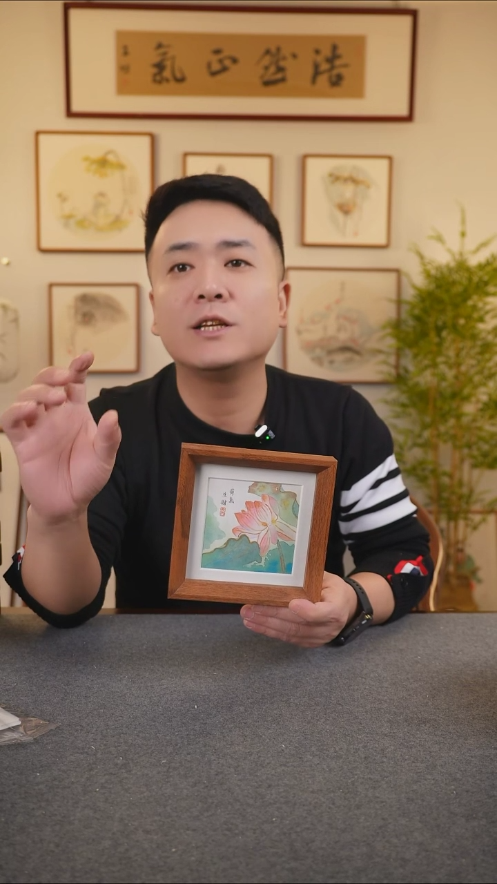 横款鹿鸣现代美术馆-岳倚竹老师作品