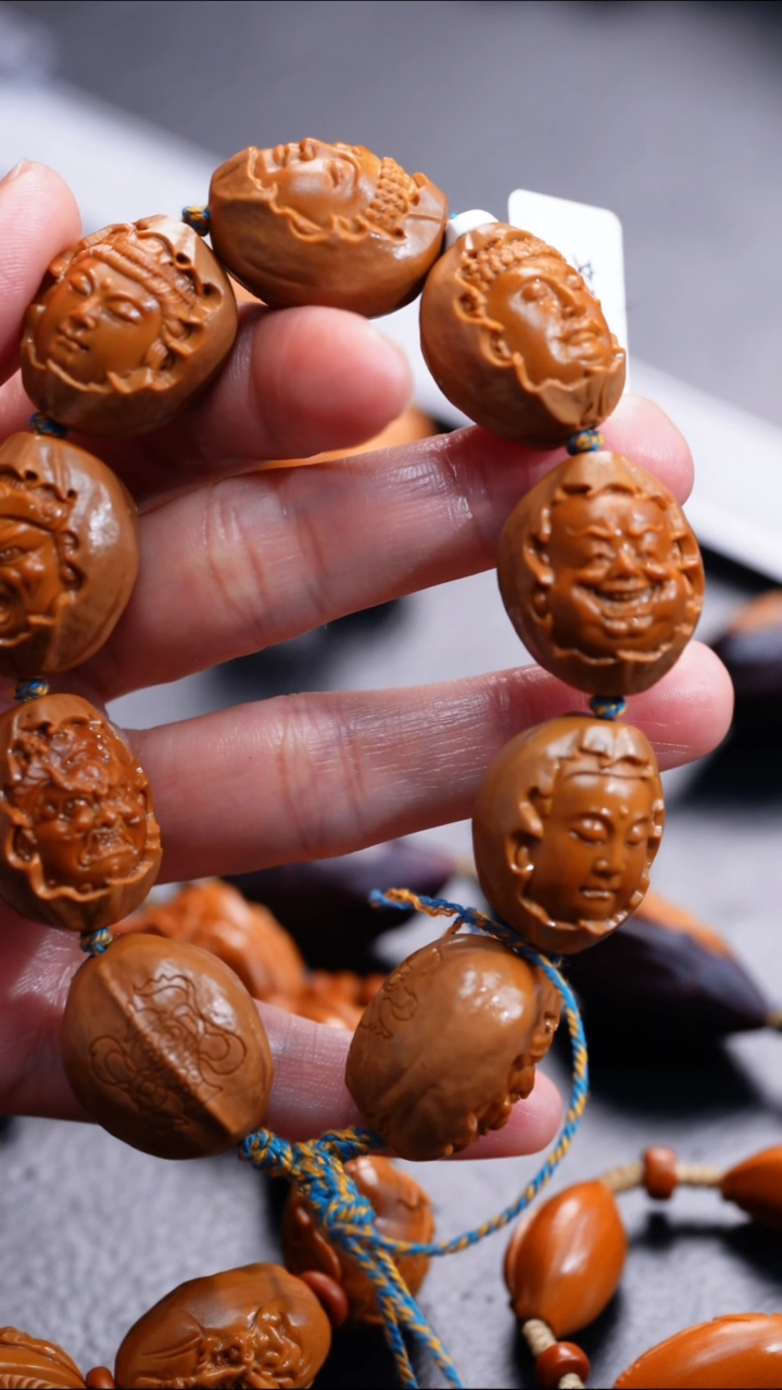 【闪购商品】橄榄核吊坠橄榄核