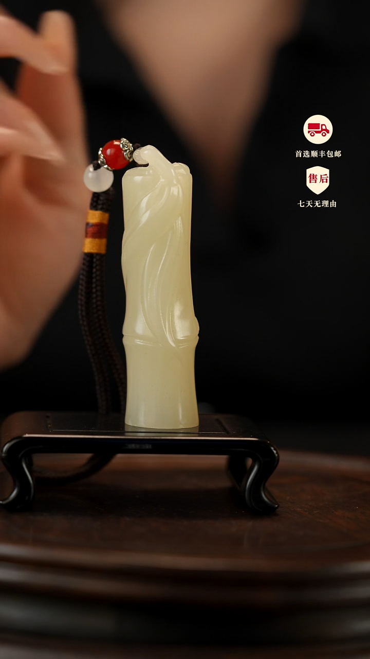 云南石竹叶青雕刻：大叶竹节手把件摆件挂件