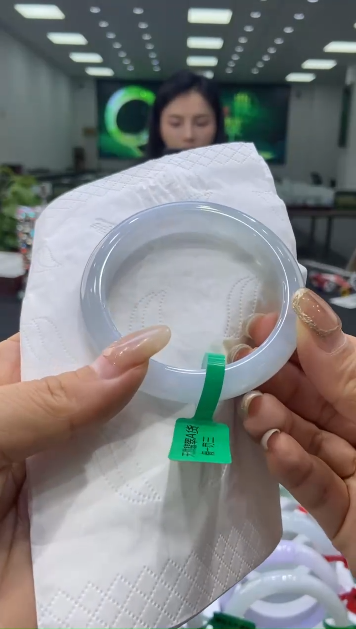 未镶嵌手镯翡翠00006652