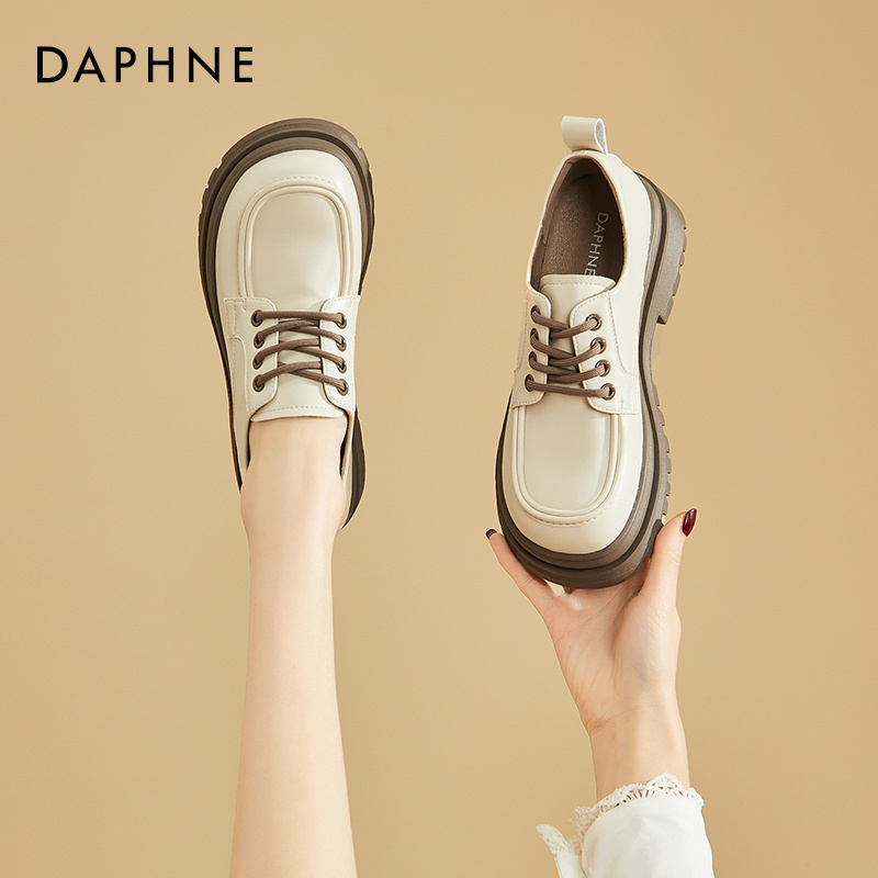 【粉丝团专属】达芙妮女式时尚休闲百搭冬季中跟加绒英伦风马丁靴