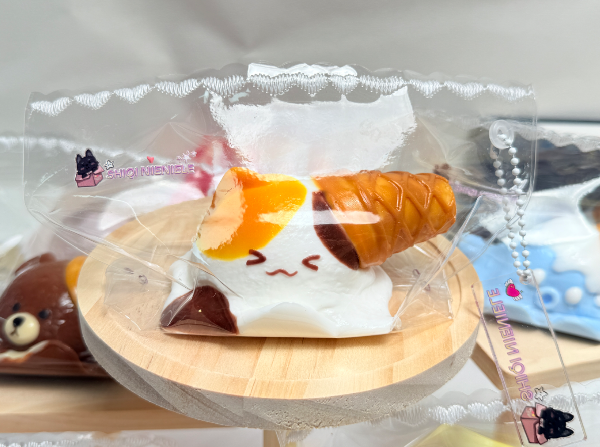 【乳膏泥】三花小猫雪糕筒（纯手工必有微瑕）食品级硅胶解压玩具