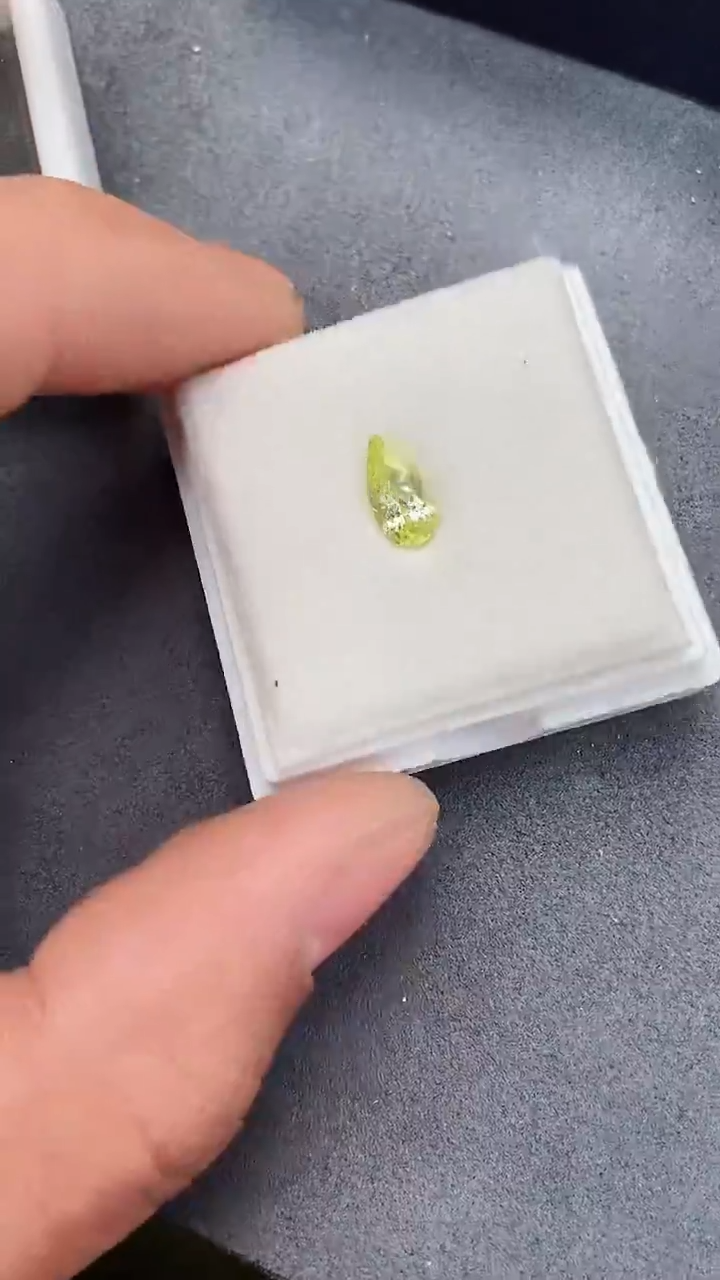 【闪购商品】金绿宝石裸石未镶嵌1.21裸石