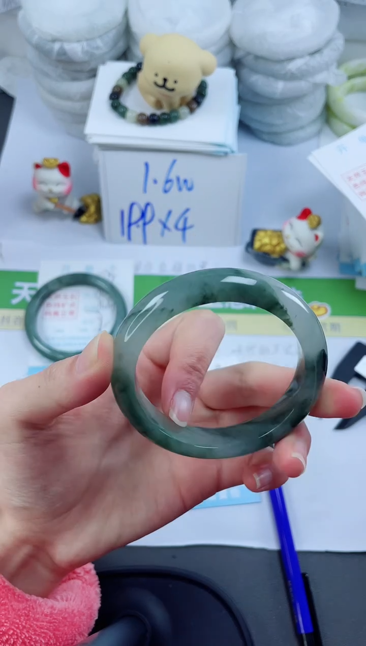 【闪购商品】石英质玉手镯未镶嵌379-52.1