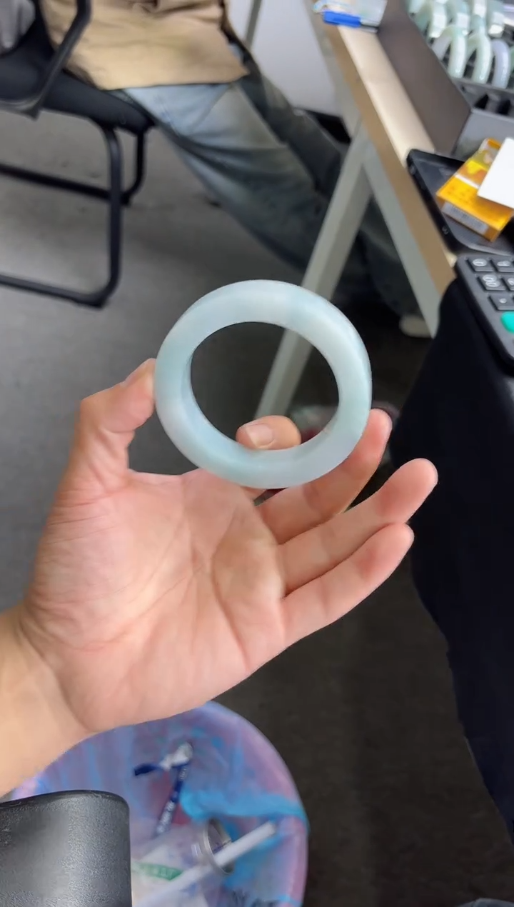 未镶嵌手镯定制翡翠亚***理手镯