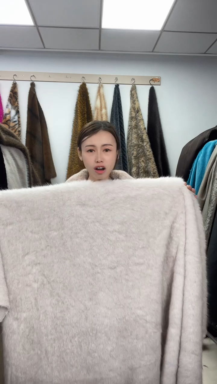 狐狸毛D164，尺寸1.8*1