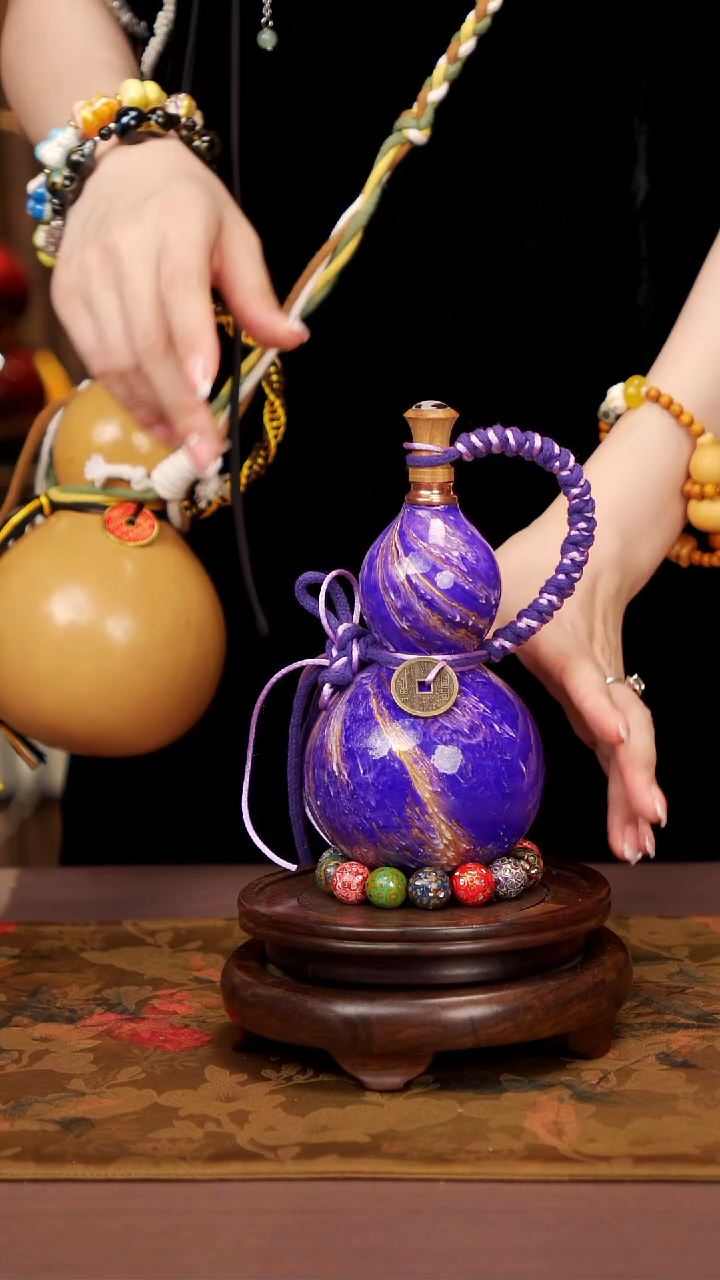 140 易林大漆酒葫芦-----128