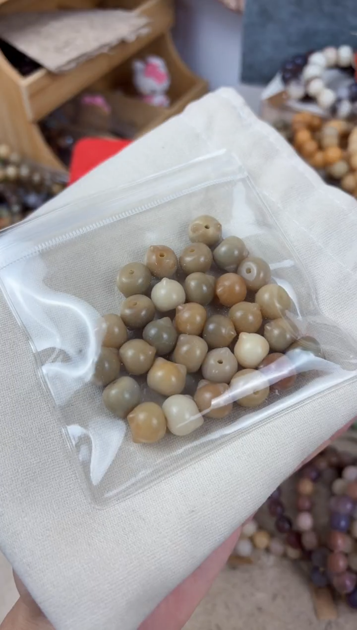 吊坠菩提根/象牙果大瑕1大瑕1
