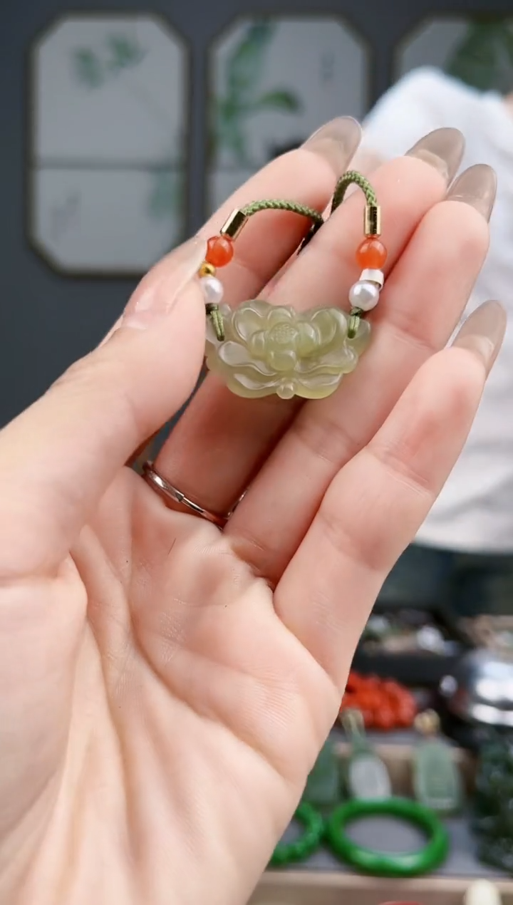 【闪购商品】和田玉颈饰未镶嵌AA多样性发货 拍一发一