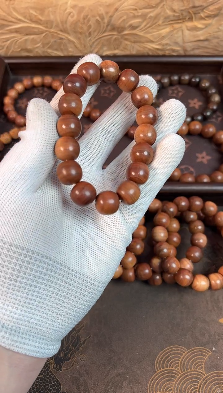 檀香木竹**禅迈索尔正区老山檀乱纹黑肉13X14