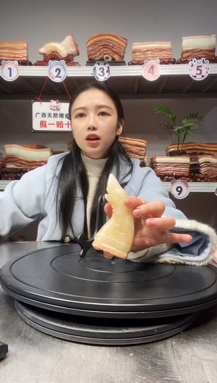 【闪购商品】天然石材柳州猪肉石