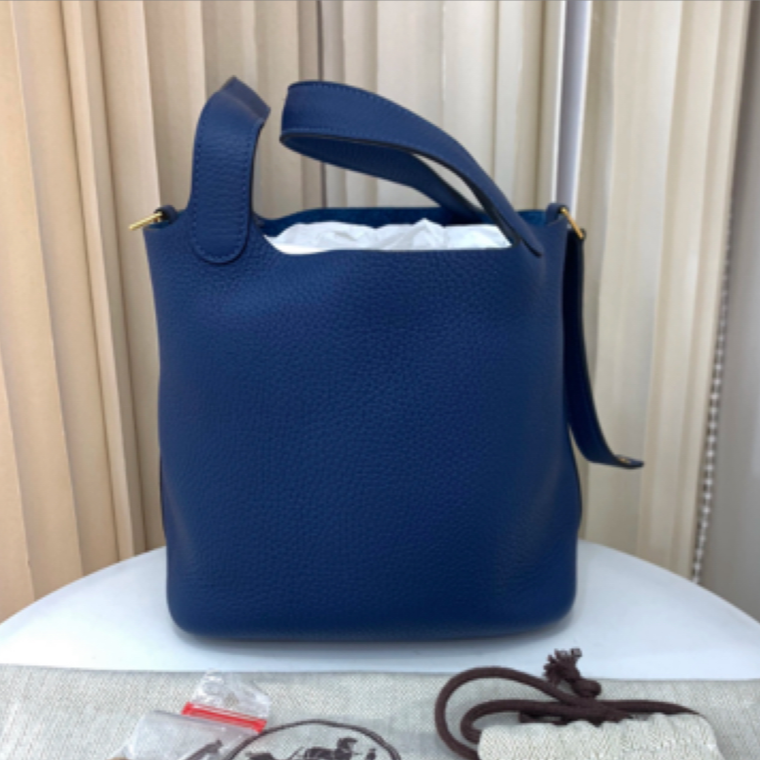 99新 Hermes/爱马仕 爱马仕菜篮子18蓝金扣Y手提包8417071