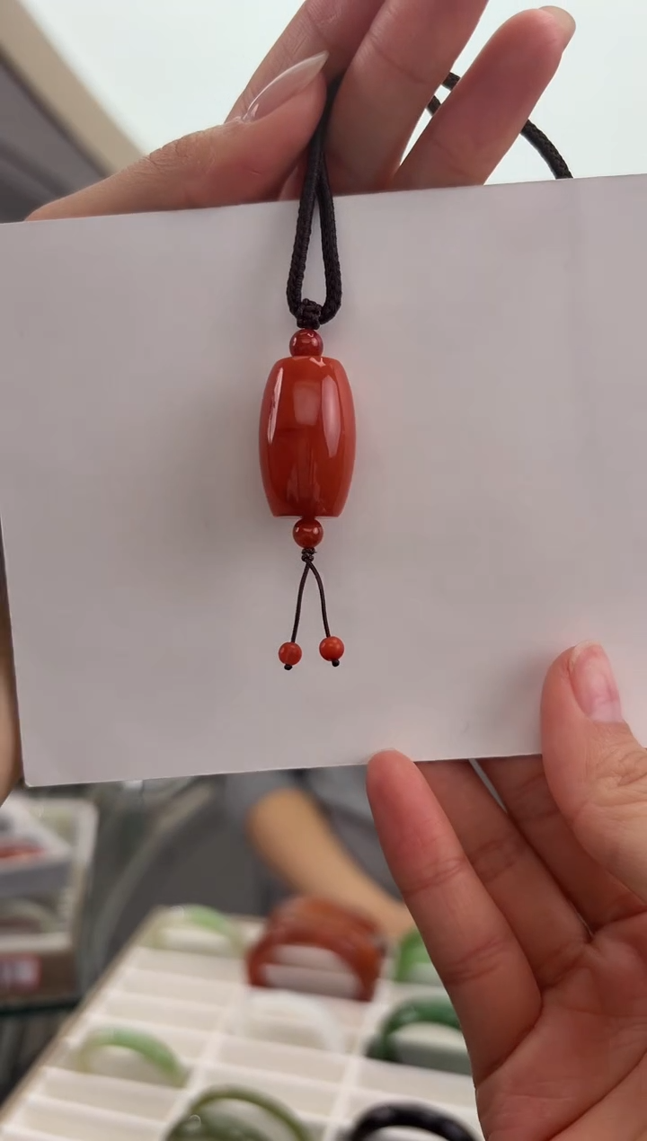 未镶嵌南红玛瑙挂件9