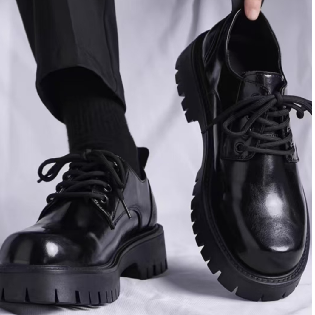 经典时尚百搭板鞋黑色复古