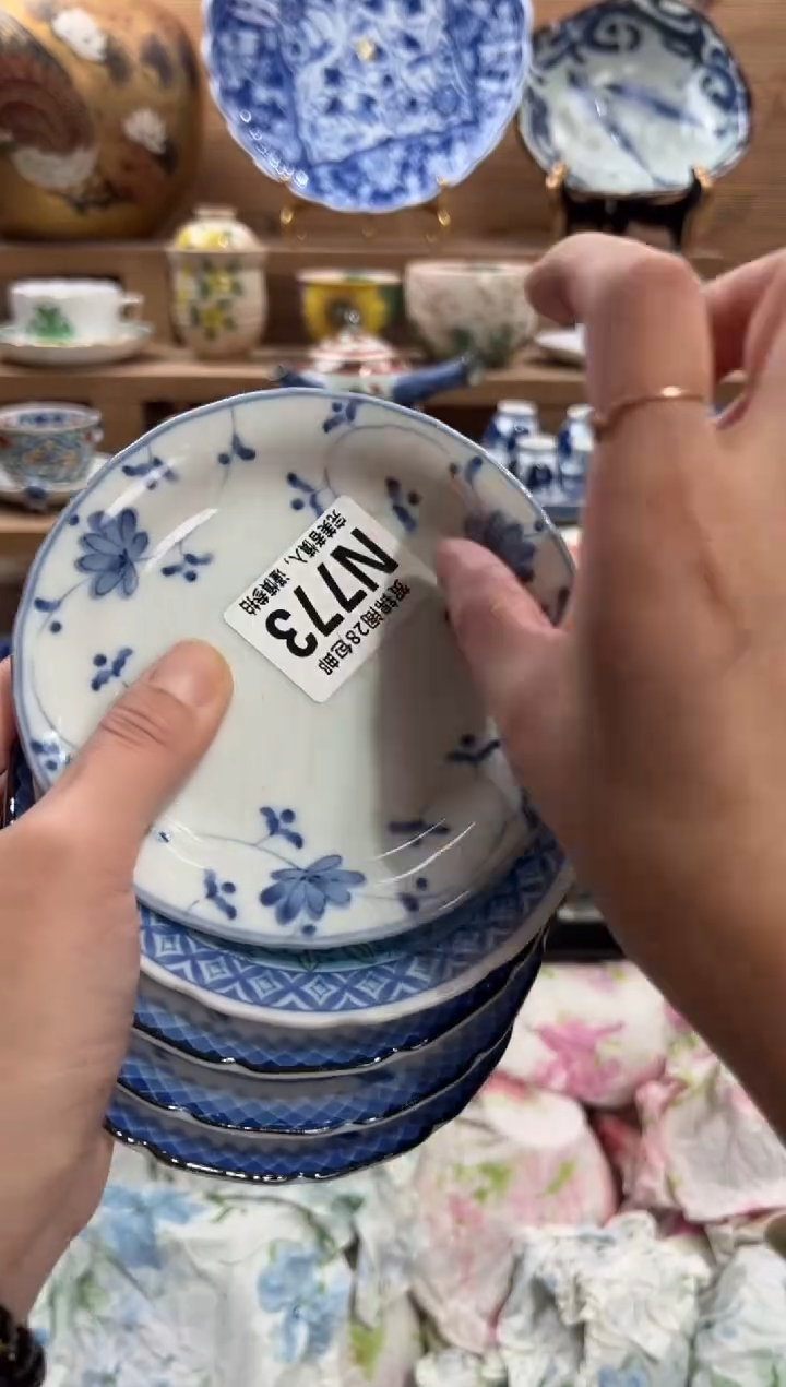 瓷片茶*姐      N773